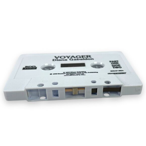 2-Pack VTG 90s Outlander & Voyager Diana Gabaldon Audiobook Cassette Tapes VGUC - Picture 10 of 16